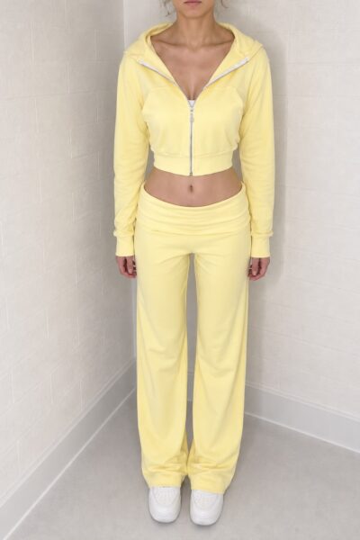 Tereyağ Sarısı Fermuarlı Sweatshirt & Kıvrık Bel Pantolon Takımı